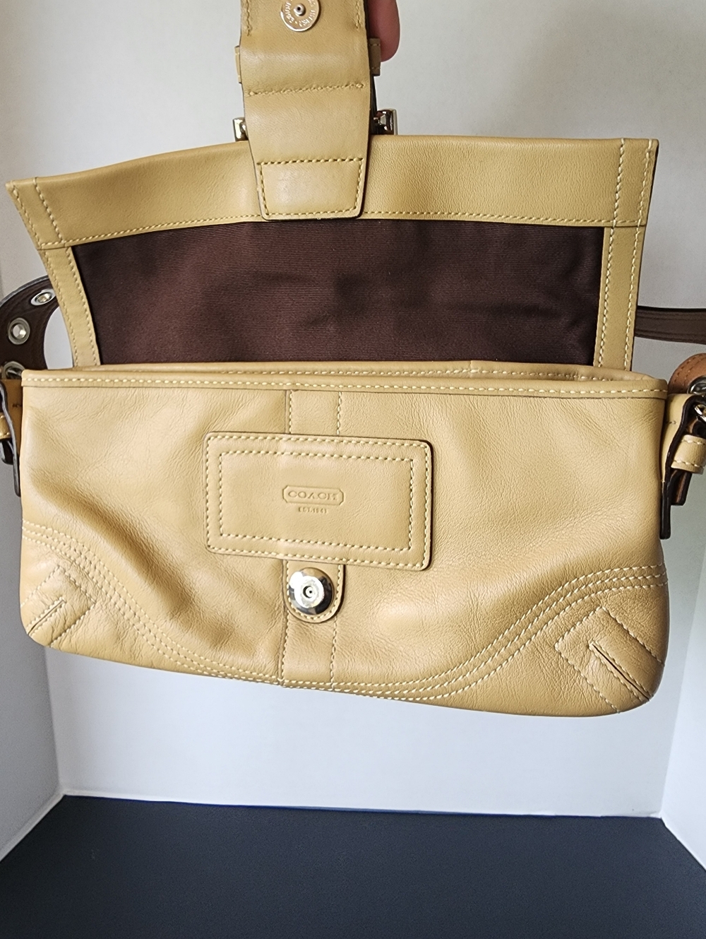Coach Vintage Soho, Double Compartment, Tan, EUC, 2005, 8A05 - Picture 11 of 16